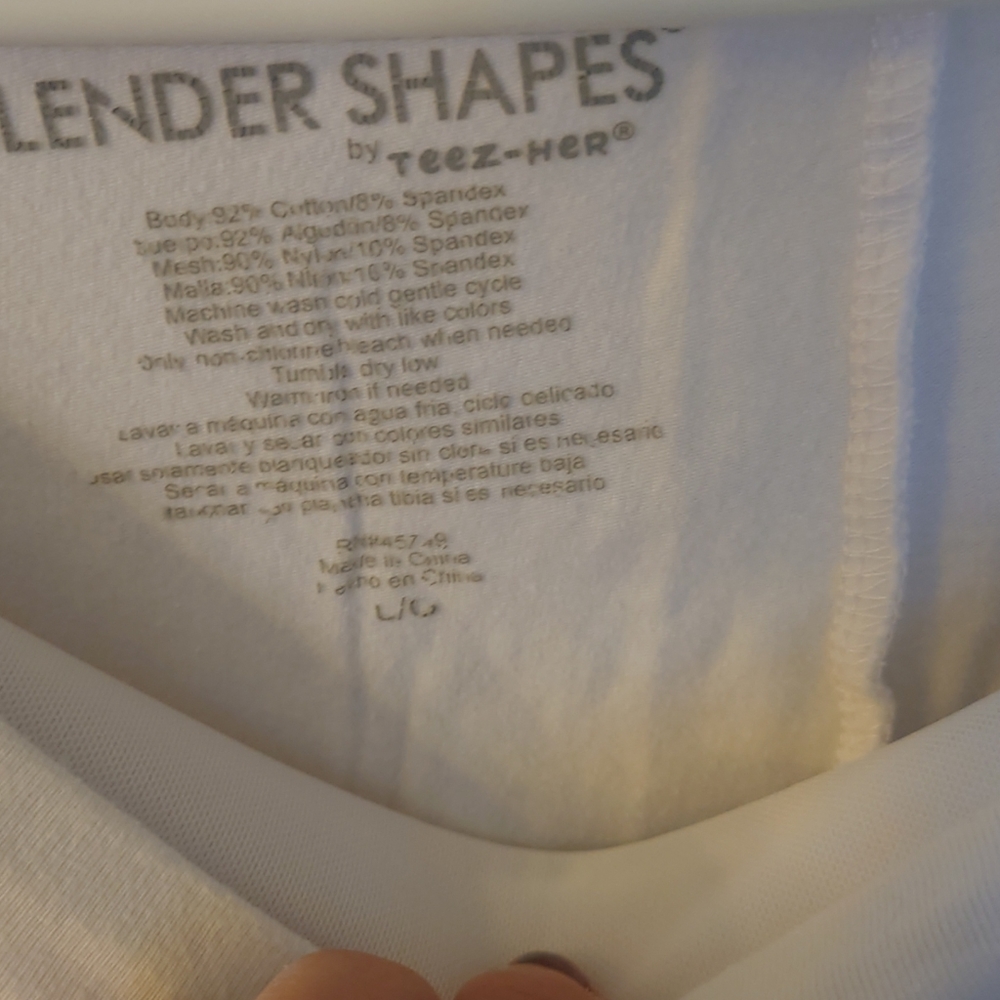 Slender shape capris - Picture 4 of 4